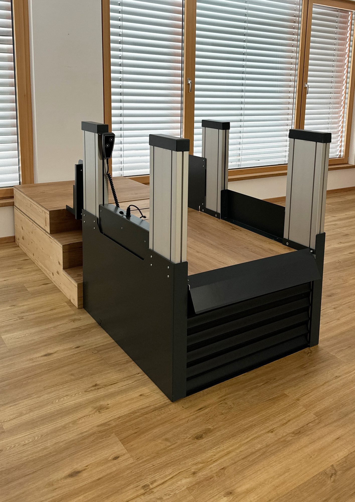 Stepsaver met twee ingebouwde treden