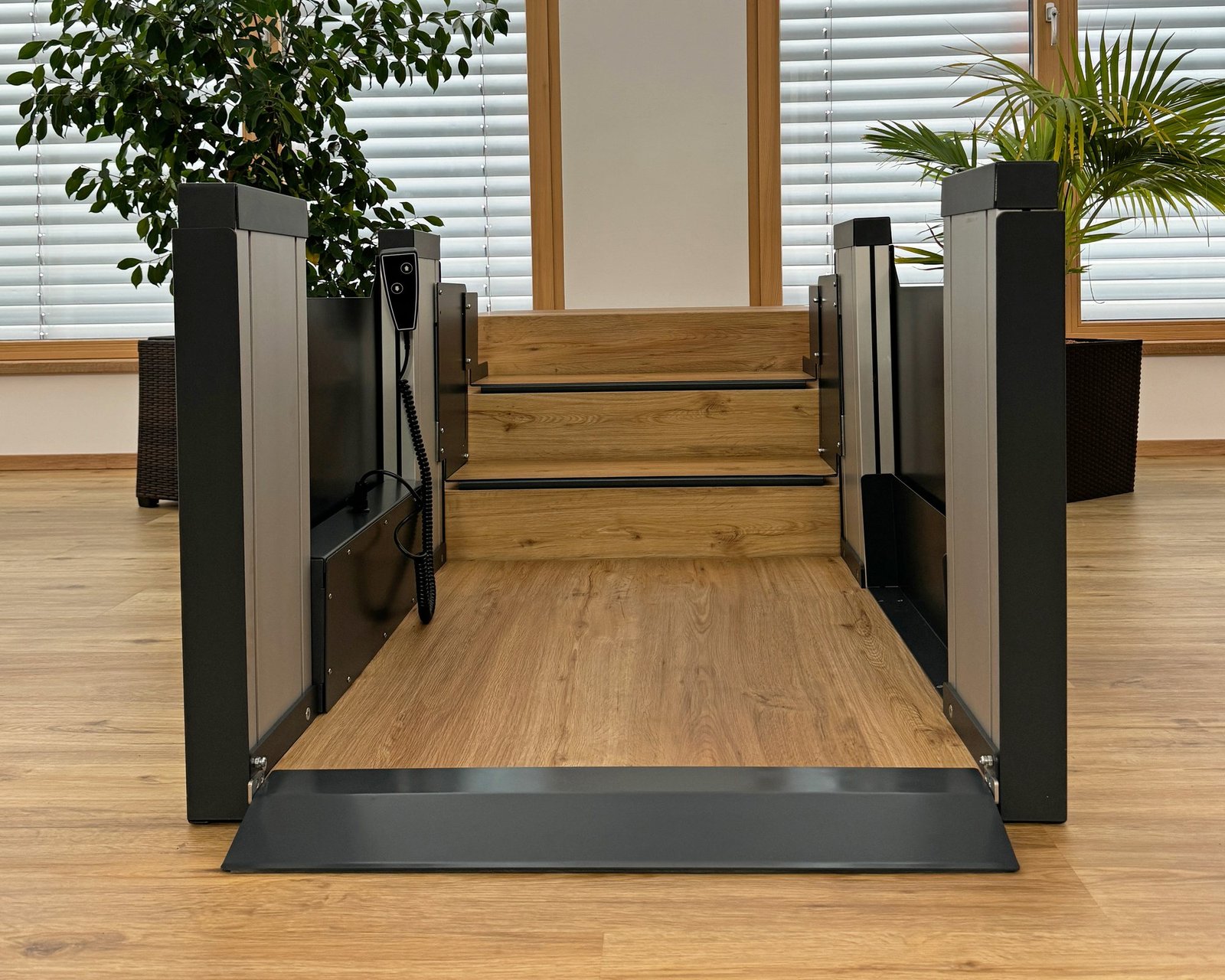 Stepsaver vooraanzicht met oprijplaat
